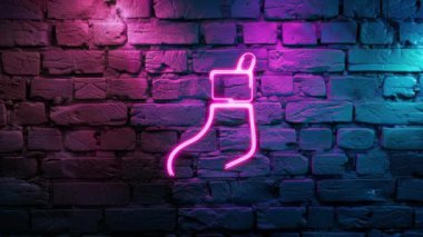 Duvarın arkasında ışıldayan pembe Noel çorabı ikonunun video görüntüleri. Siyah arkaplanda Neon çizgileri soyut. Laser Pictogram animasyonu. Kusursuz döngü