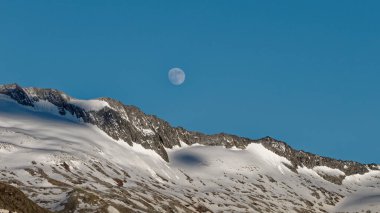 Dağların güzel manzarası