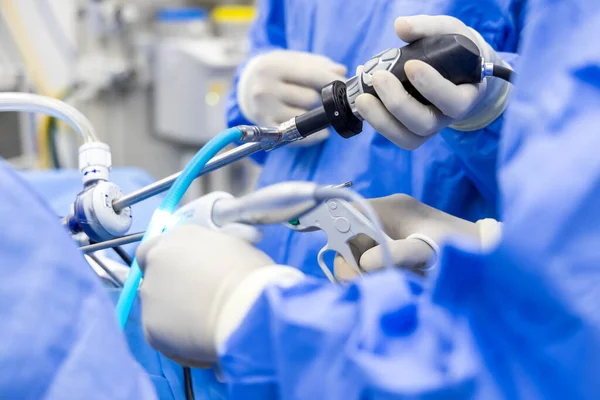 Uma Equipe Médico Cirurgião Fez Cirurgia Dentro Sala Operações Hospital — Fotografia de Stock