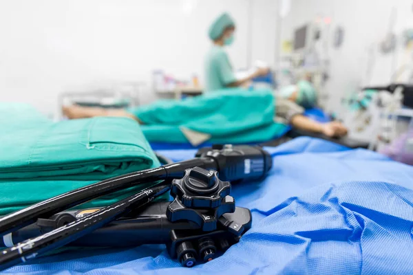 Orvosi Vastagbéltükrözés Vagy Gyomortükrözés Műszer Sebészeti Asztalon Belül Műtő Kórházban — Stock Fotó