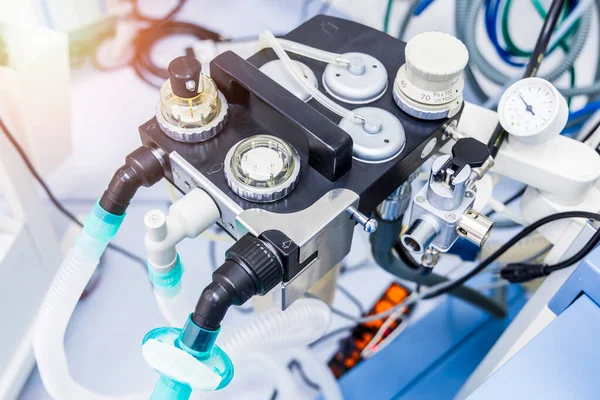 Genel Anestezi Makinesinin Gaz Değişim Ünitesinde Bulunan Emici Sensörlü Anestezi — Stok fotoğraf