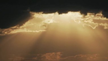 Shimane, Japonya - 5 Aralık 2024: Melek merdiveni ya da melek merdiveni ya da Yakup 'un merdiveni