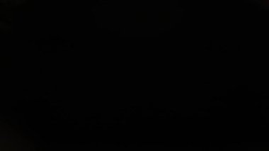 Tokyo, Japonya - 14 Nisan 2025: Demiryolu için bir tünel