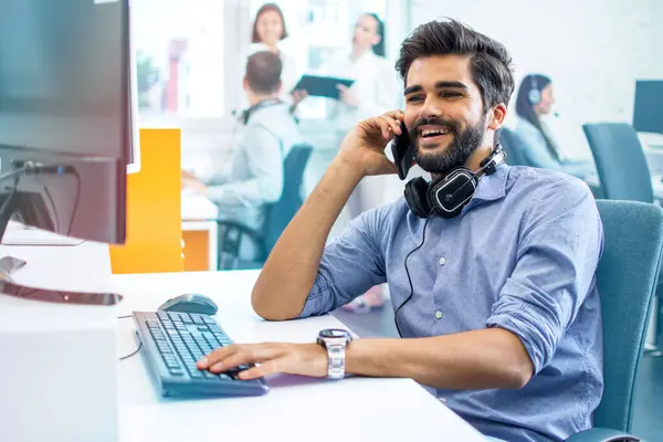 Smiling Handsome Middle Eastern South Asian Ethnicity Man Employee Business — Stock Photo, Image