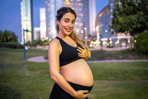 Portrait Nine Month Pregnant Woman Touching Her Belly Smiling Expecting — Stock Photo, Image