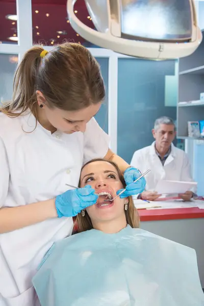 Young Woman Medical Exam Dentist Office Dentist Background — Stock Photo, Image