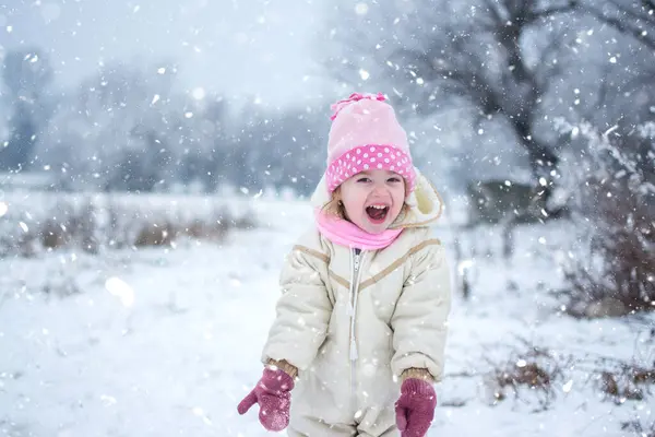 Cheerful Little Girl Playing Snowy Winter Day — Stock Photo, Image