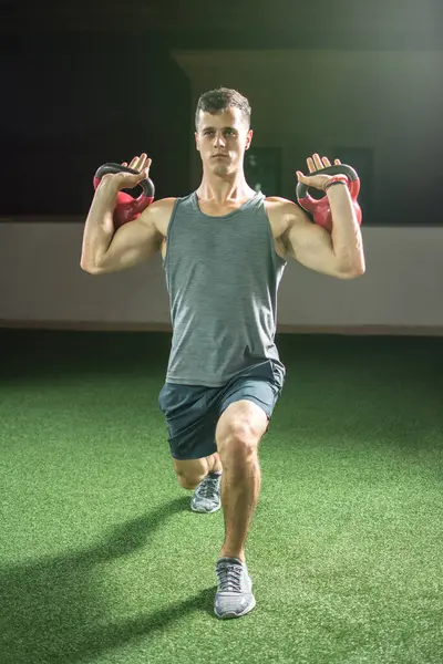 Muscular Sportsman Workout Kettlebells Gym — Stock Photo, Image