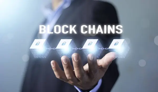 Tecnologia Blockchain Concetto Rete Uomo Affari Tenendo Blockchain Testo Mano — Foto Stock