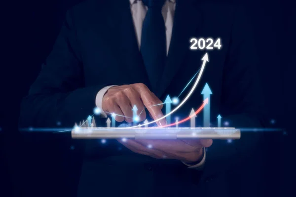 2024 Business Planning Concept Stratégie Homme Affaires Pointant Icône Virtuelle — Photo