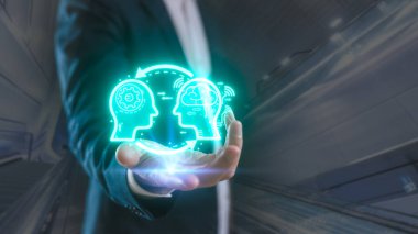 Dijital dönüşüm teknolojisi, IOT, internet gibi şeyler. Fikirlerin dönüşümü ve iş dünyasındaki teknolojinin benimsenmesi, iş adamı sanal teknoloji simgeleri tutuyor