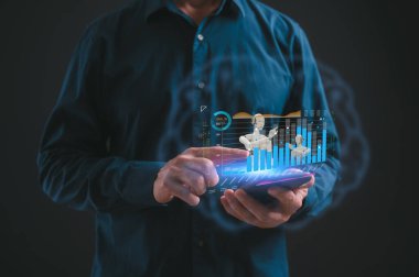 Yatırım ve finans konsepti AI ticaret ve veri analizi İş finans veri analizi grafikleri. Finansal yönetim teknolojisi. Sanal ekranda KPI Kontrol Paneli kullanan danışman