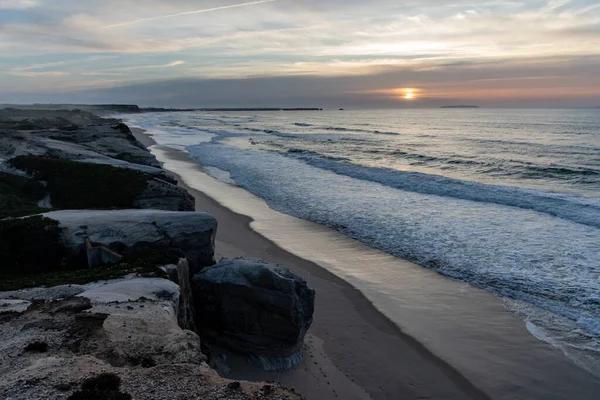 Ввечері Дивись Скелі Піщані Пляжі Біля Атлантики — стокове фото