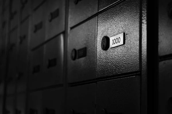 Caja Seguridad Postal Con Número Mil Resaltado Correo Secreto Conceptos —  Fotos de Stock