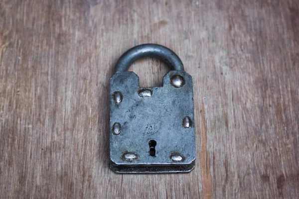 Steel Old Closed Padlock Brown Wood Background Secret Password Security — Stock Photo, Image
