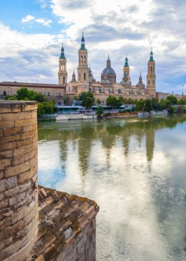 View of the basilica of Nuestra Seora del Pilar on the banks of the river Ebro.