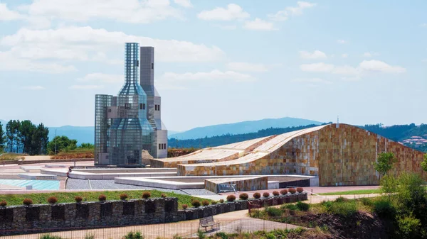 İspanya 'nın Santiago de Compostela kentindeki Galiçya kültür şehrinde çağdaş mimari