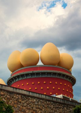 İspanya Figueras 'taki Dal Tiyatro-Müze Kulesi