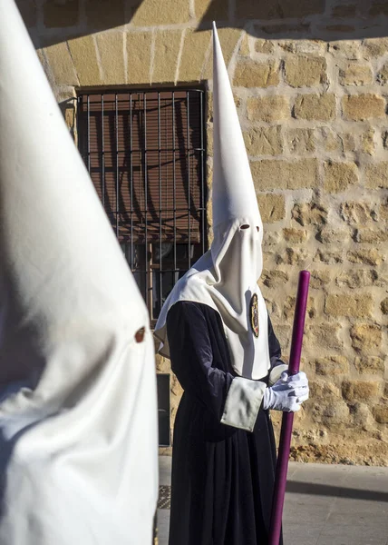 Baeza Jaen Spain 2023 在西班牙斋月的Baeza举行的圣周庆祝活动中 拿撒勒人身着传统服装参加游行 — 图库照片