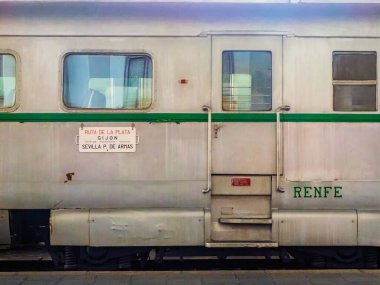 Tren istasyonu, seyahat konsepti, vintage