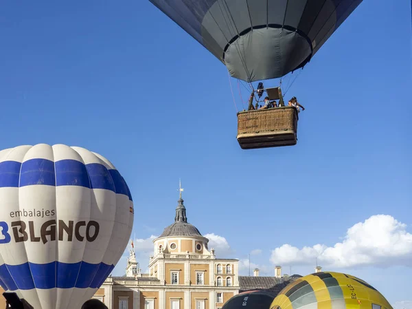 Aranjuez Madryt Hiszpania 2022 Tradycyjny Festiwal Balonów Gorące Powietrze Aranjuez — Zdjęcie stockowe