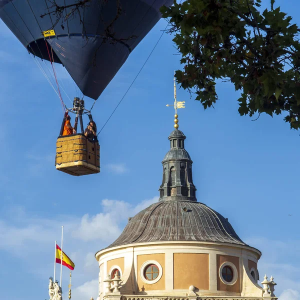 Aranjuez Madryt Hiszpania 2022 Tradycyjny Festiwal Balonów Gorące Powietrze Aranjuez — Zdjęcie stockowe