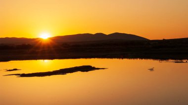 Fuente de Piedra gölünde gün batımı, Malaga
