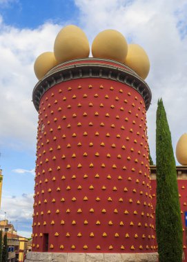 İspanya, Figueres 'deki Dali Müzesi' nin Faade 'si