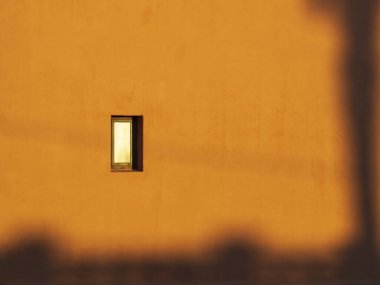 San Jose, Almerya, İspanya 'daki dağın tepesinden manzara