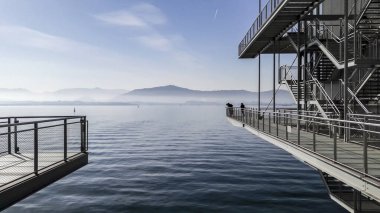 Santander limanının rıhtımı 