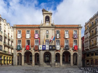 Zamora Belediye Binası 'nın taş perisi