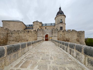 Simancas, İspanya Genel Arşivi 'nin ana cephesi