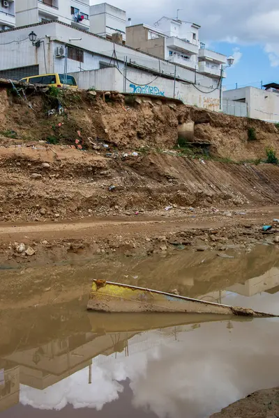29 Ekim 2024 'te meydana gelen felaket sonucu bir düzineden fazla insanın hayatını kaybettiği Valencia' nın Chiva kasabasındaki sözde Poyo vadisinden geçeceğiz..