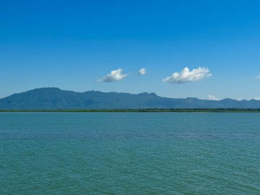 Coxs Bazar Adası Pazarı 'nda Deniz Kızılayı Hazineleri