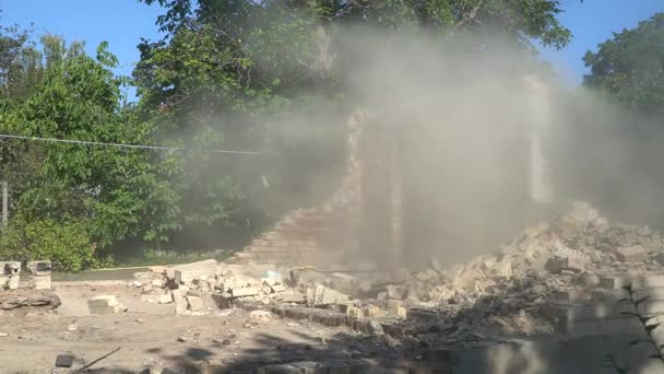 Construction Debris Demolished Buildings Bricks Left Destroyed House Cleaning Territories — Stock Video