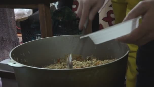 Cozinha Oriental Pilaf Cazaquistão Cozinhar Cozinha Nacional Para Fins Caridade — Vídeo de Stock