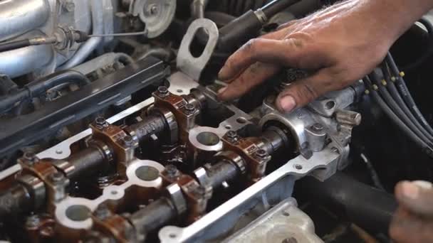 Auto Tankstation Reparatie Vervanging Van Werktuigen Versleten Onderdelen Van Verschillende — Stockvideo
