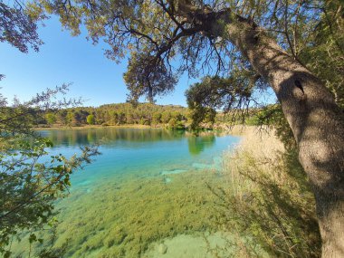 Castilla la la Mancha - Albacete y Ciudad Real - Parque natural de las Lagunas de Ruidera, paisajes y entorno natural