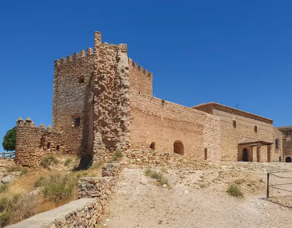 El castillo de Pearroya en el trmino icipal de Argamasilla de Alba, provincia de Ciudad Real, Castilla-La Mancha