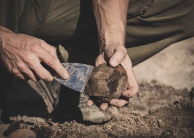 Ukrayna arkeolojik kazı alanında bir Tunç Çağı eseri bulundu.