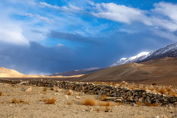 Eine Wunderschöne Landschaft Der Nähe Des Pangong Sees Ladakh Himalaya — Stockfoto