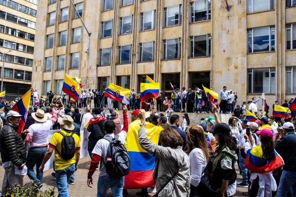 stock image BOGOTA, COLOMBIA - 26 SEPTEMBER 2022. Peaceful protest marches in Bogota Colombia against the government of Gustavo Petro called la marcha de la mayoria. Marches against the law reforms of the new Colombian government.