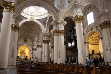 Bogota, Kolombiya - 2 Temmuz 2023. Metropolitan ve Primat Katedrali Kusursuz Gebelik Bazilikası ve Kolombiya Primat Katedrali olarak bilinen Bogota 'lı Aziz Peter..