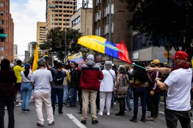 Bogota, Kolombiya - 14 Kasım 2023. Bogota 'da Gustavo Petro Hükümeti' nin önerdiği Sağlık Bakanlığının önündeki halk protestosu..