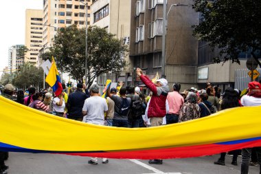 Bogota, Kolombiya - 14 Kasım 2023. Bogota 'da Gustavo Petro Hükümeti' nin önerdiği Sağlık Bakanlığının önündeki halk protestosu..