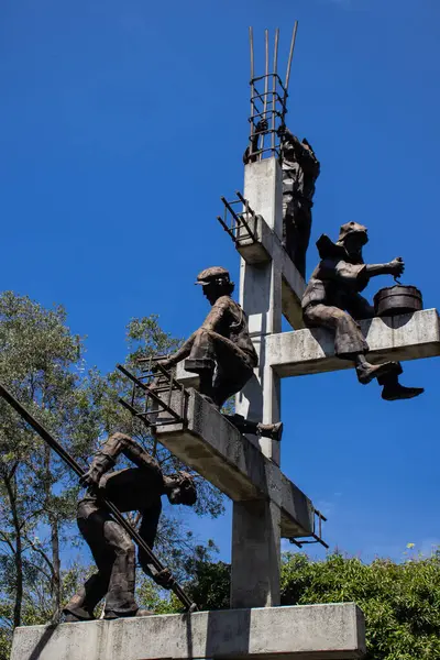 stock image Medellin, Colombia - January 17, 2024: Monument by the sculptor Justo Arosemena Lacayo in honor to the construction workers called The Work