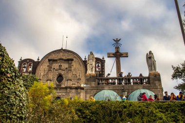 Mexico City, Mexico - 27 Ekim 2024: 1740 'da Meksika' da Tepeyac Tepesi 'nde inşa edilen Küçük Melekler Tepesi Şapeli. Tepeyac Şapeli.