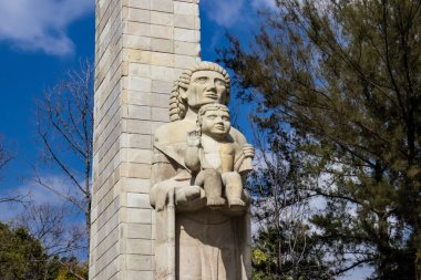 Mexico City, Meksika - 14 Kasım 2024: Mexico City 'de Luis Ortiz Manastırı tarafından 1949' da inşa edilen Anıt.