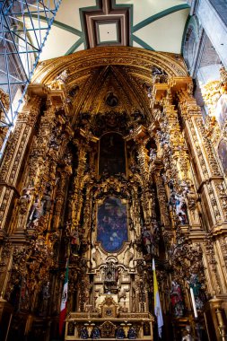Mexico City, Mexico - 23 Ekim 2024: 1573 ve 1813 yılları arasında inşa edilen Mexico City 'nin tarihi Metropolitan Katedrali. Cennete Kutsal Bakire Meryem 'in Varsayımının Metropolitan Katedrali.
