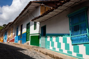 Antioquia, Kolombiya 'daki sömürge şehri Concepcion' un güzel sokakları.